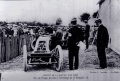 Lousi RENAULT et la voiture du vainqueur