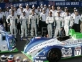 Le team PESCAROLO lors d'une sance de pesage au Mans