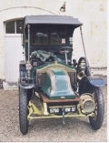 RENAULT 1914 TAXI CAB OF MARNE